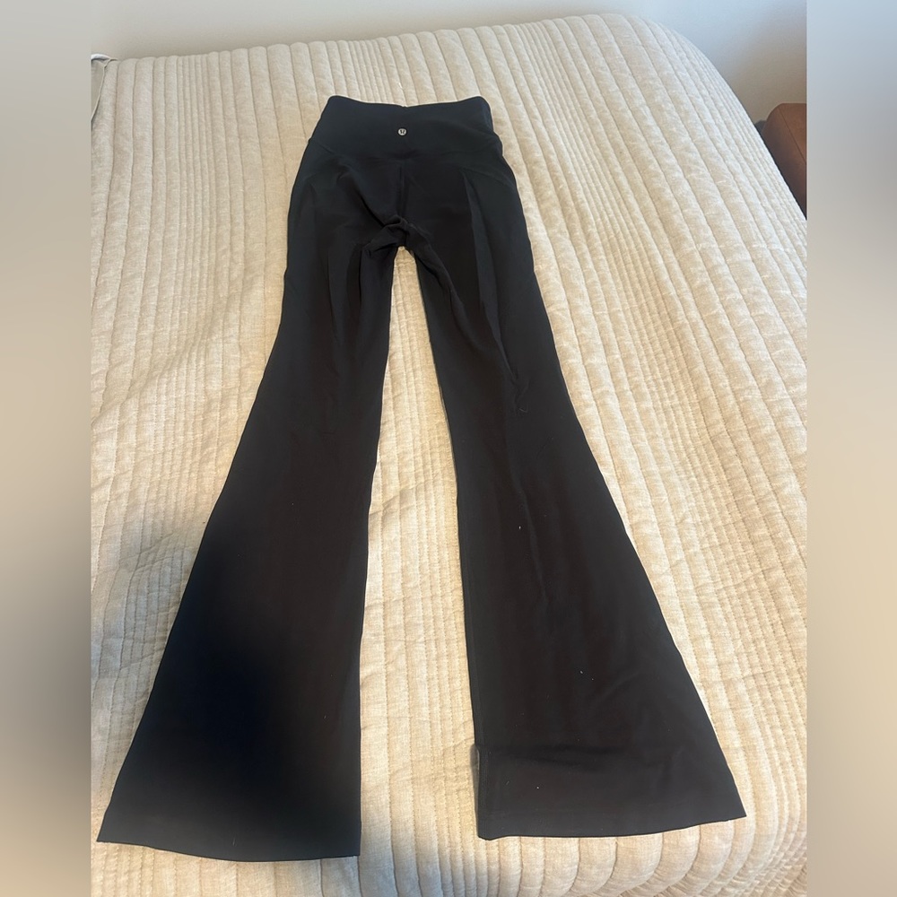 lululemon groove pant